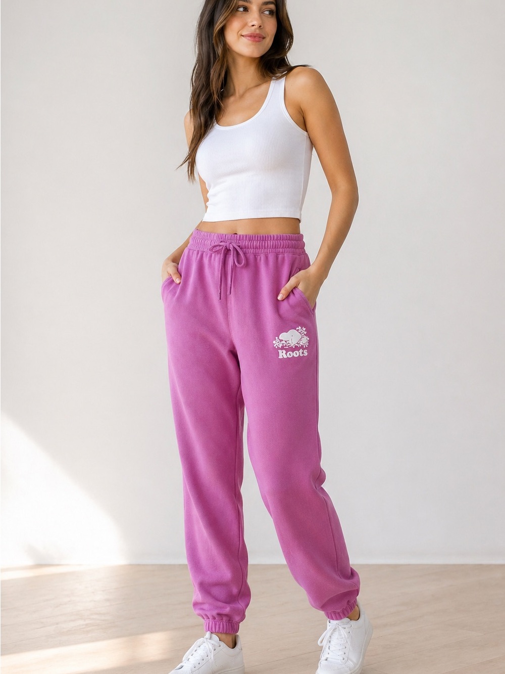 Roots Original Sweatpants M NWT Wild Berry Pink Classic Cozy Joggers Medium